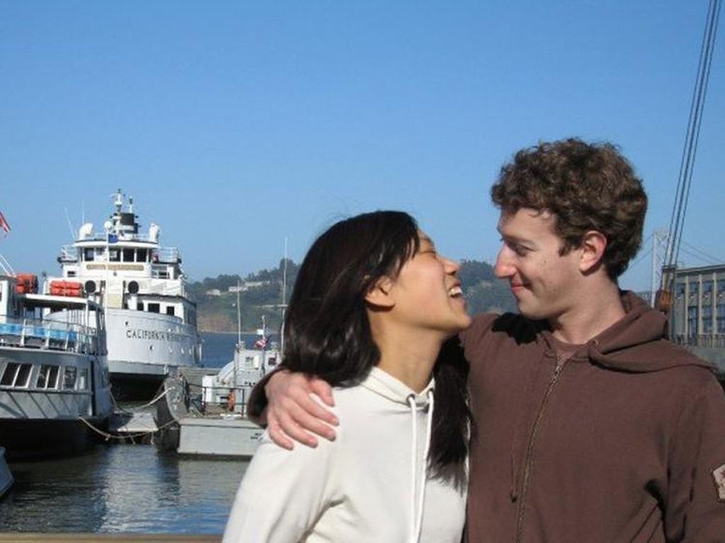 Kisah Mark Zuckerberg 19 Tahun Anti Layangan Putus