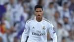 Raphael Varane di Antara Empat Raksasa