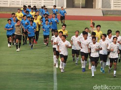 Timnas Akhirnya Latihan Juga