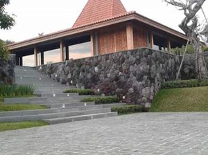 Penyidik KPK Datangi Vila Mewah Nurhadi di Bogor, Sita Moge hingga Sepeda