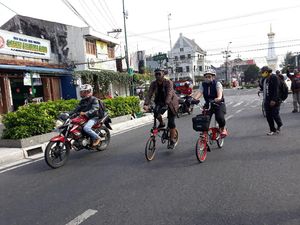 Anggota Dewan, Artis Hingga Selebgram Promosi Yogya Lewat Gowes