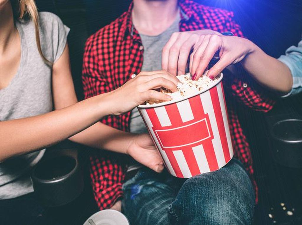 Tragis! Bocah 14 Tahun Ini Tewas Usai Makan Popcorn di Bioskop