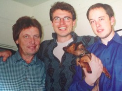 Ayah Elon Musk Punya Tambang Permata? Ini Pengakuannya