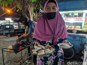 Jadah Bakar, Jajanan Tradisional Murah dan Nikmat dari Ponorogo Jadah Bakar, Jajanan Tradisional Murah dan Nikmat dari Ponorogo