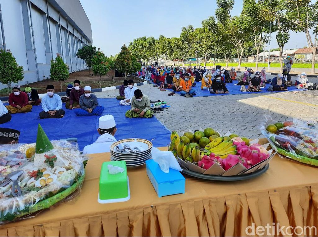 Jadi Klaster COVID-19, Pabrik Udang di Situbondo Pastikan Tak Ada PHK Jadi Klaster COVID-19, Pabrik Udang di Situbondo Pastikan Tak Ada PHK