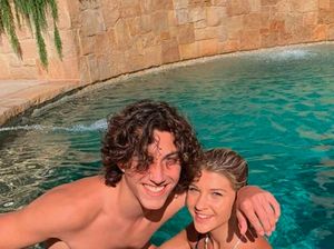 Putri Bungsu Bill Gates yang Cantik Asyik Pacaran