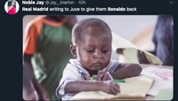Meme Real Madrid minta Ronaldo balik dari Juve. (Foto: screenshot Internet/Twitter)