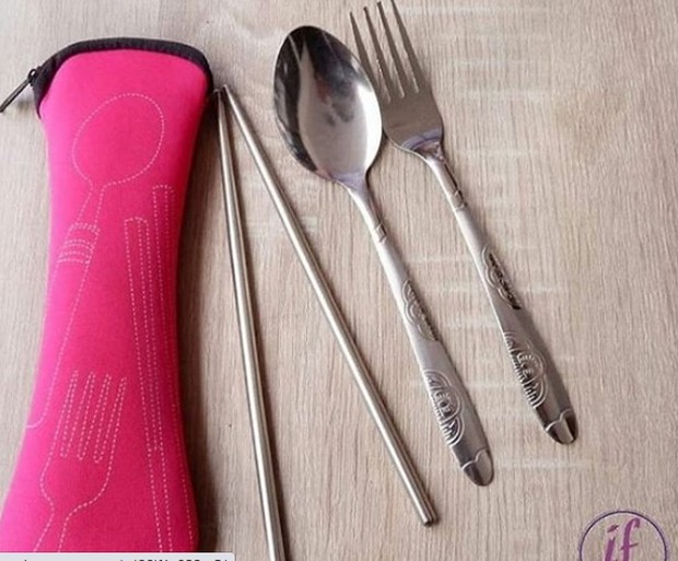 souvenir sendok garpu sumpit