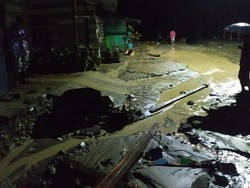 Video Banjir Bandang Terjang Sigi, 2 Rumah Hanyut dan 3 Rusak Berat