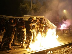 Sejumlah Bom Suar Ditembakkan Israel ke Wilayah Lebanon