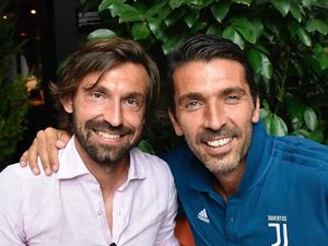 Pirlo Dipecat Juventus, Buffon Beri Pesan Menyentuh Pirlo Dipecat Juventus, Buffon Beri Pesan Menyentuh
