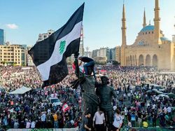 Kementerian Luar Negeri Lebanon Sempat Diambil Alih Massa Demonstran