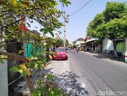 Polisi Buru Pelaku Penyerangan 3 Peserta Doa Pernikahan di Solo