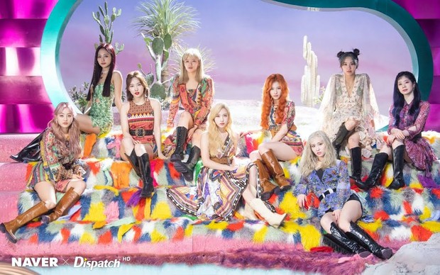 TWICE/ Foto: Koreaboo TWICE/ Foto: Koreaboo