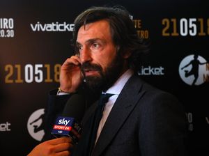 Pirlo Incar Satu Pemain Barcelona, Sampai Telepon Langsung