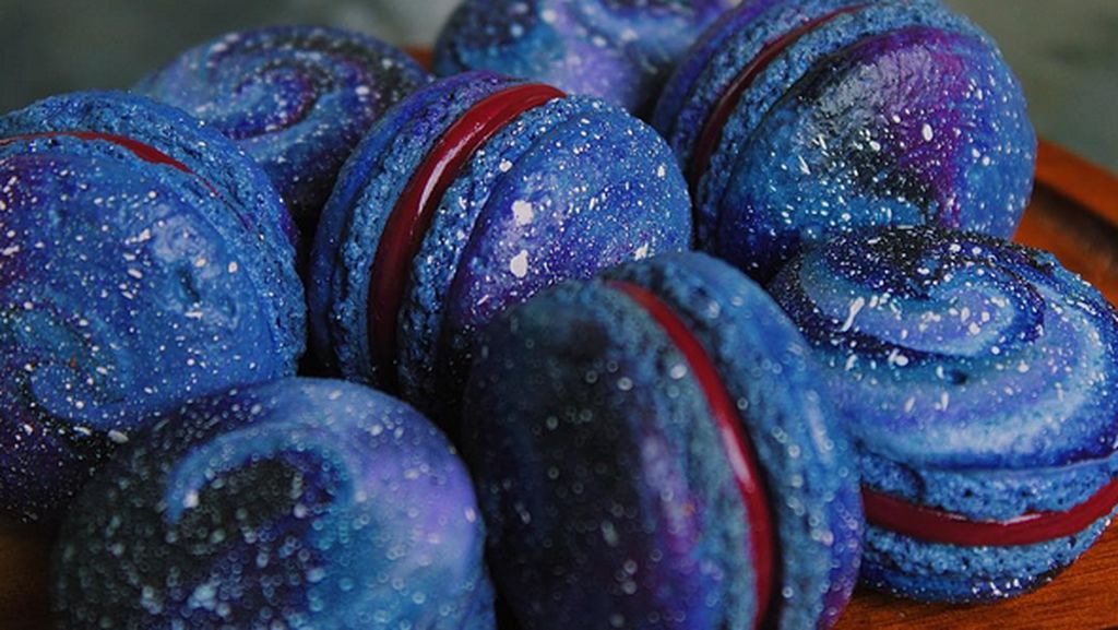 Cantik! 10 Dessert Ini Dibuat dengan Tema Galaxy Cantik! 10 Dessert Ini Dibuat dengan Tema Galaxy