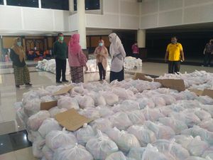 Wakil Ketua DPRD Surabaya Dorong Pemkot Kontrol Ketersediaan Bansos