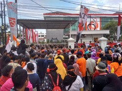 Usai dari Gedung GKN Medan, Massa Sari Rejo Demo Kantor BPN