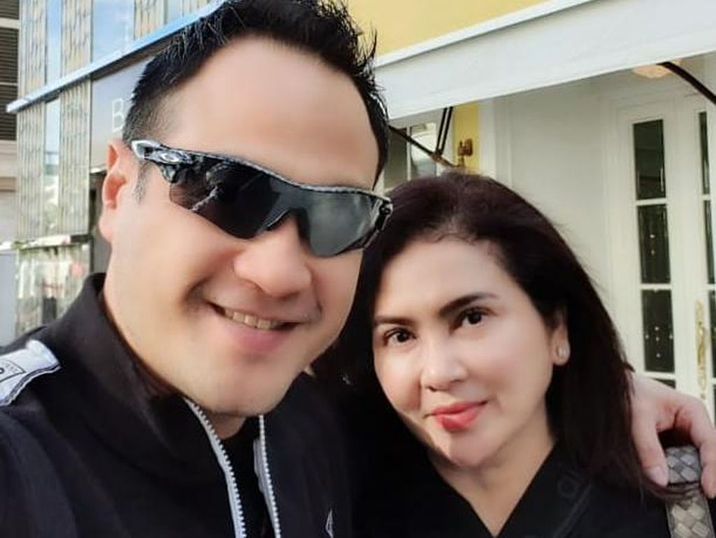 Istri Ditolong Raffi Ahmad dan Gigi, Ferry Irawan Asyik Bikin Video