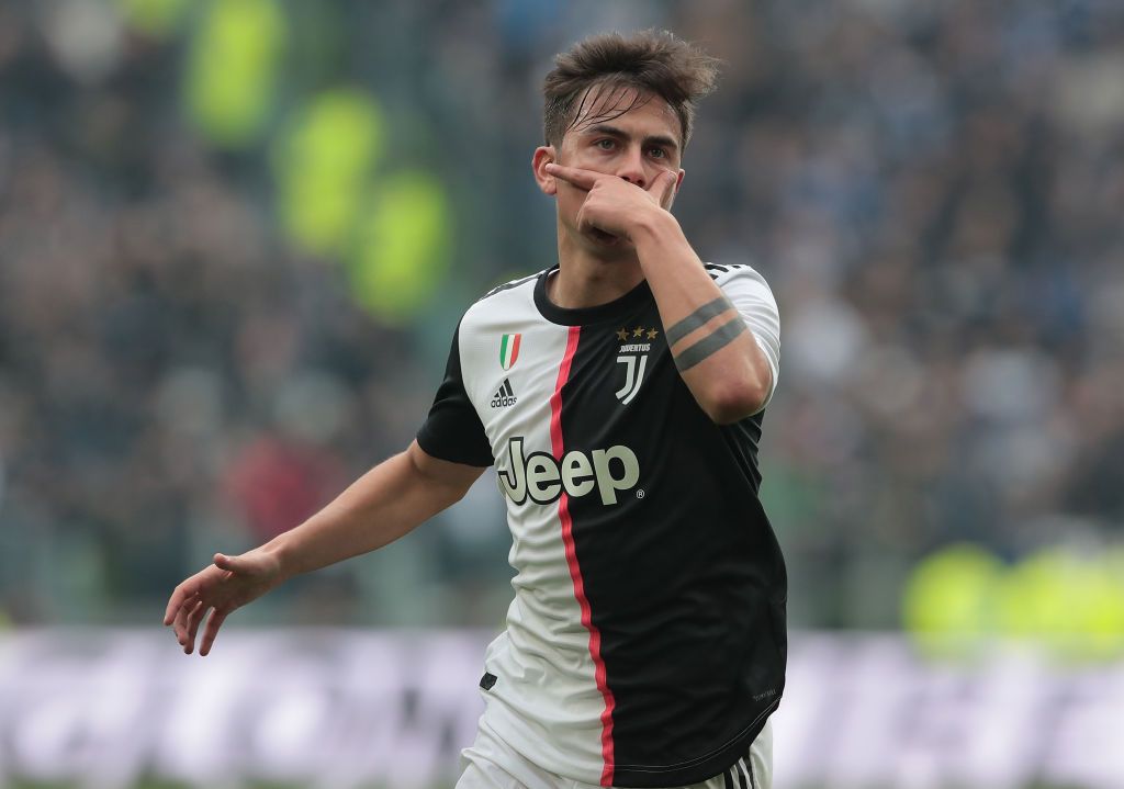 TURIN, ITALIA - 16 FEBRUARI: Paulo Dybala dari Juventus melakukan selebrasi setelah mencetak gol pembuka pada pertandingan Serie A antara Juventus dan Brescia Calcio di Allianz Stadium pada 16 Februari 2020 di Turin, Italia.  (Foto oleh Emilio Andreoli / Getty Images)