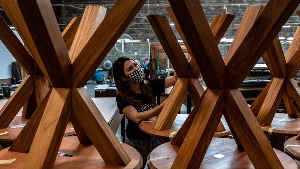 Perusahaan Interior Furnitur Ini Bertahan di Tengah Pandemi