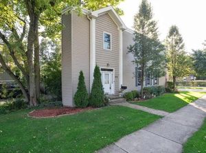 Potret Rumah Unik Super Ramping yang Viral di TikTok, Begini Bagian Dalamnya