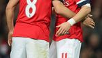 Foto: Dari Rekan Setim Saat Main Bola, Kini Jadi Pelatihnya