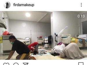 Mengapa Pasien Positif COVID-19 Banyuwangi Posting Foto Salat Berjemaah?