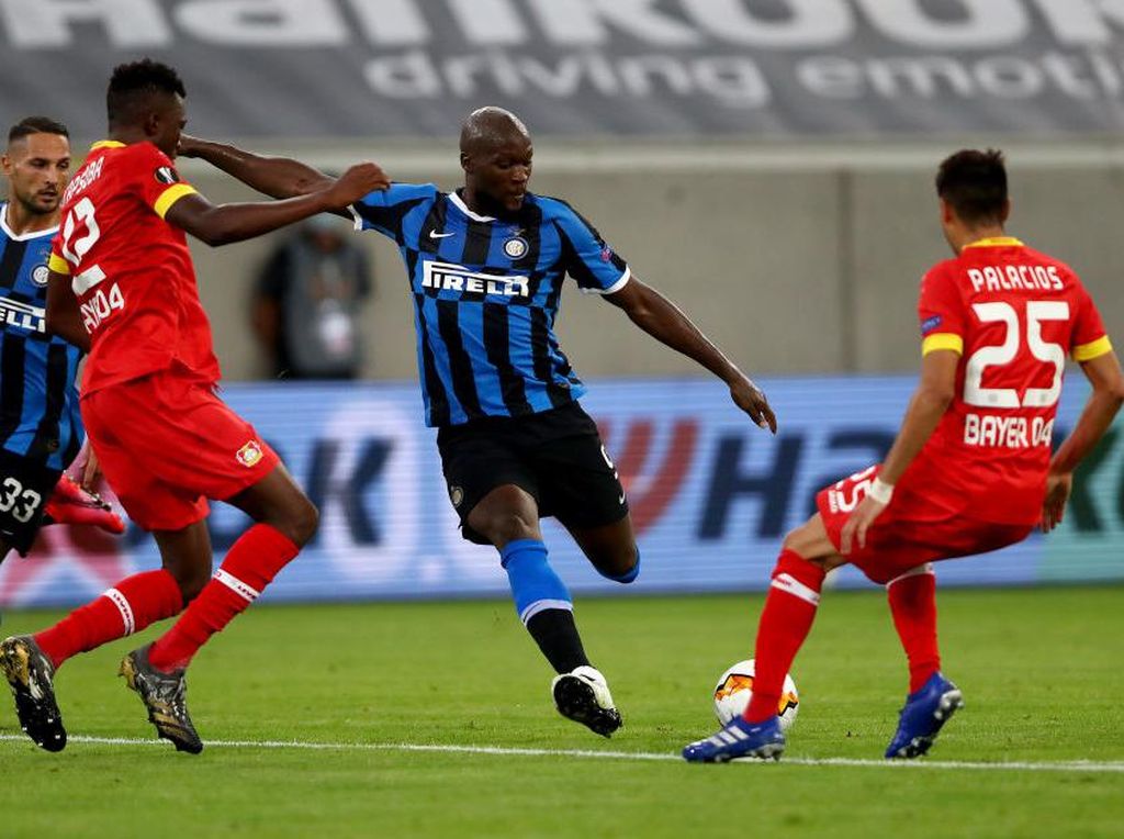 Leverkusen Kalah karena Kewalahan Redam Lukaku Leverkusen Kalah karena Kewalahan Redam Lukaku