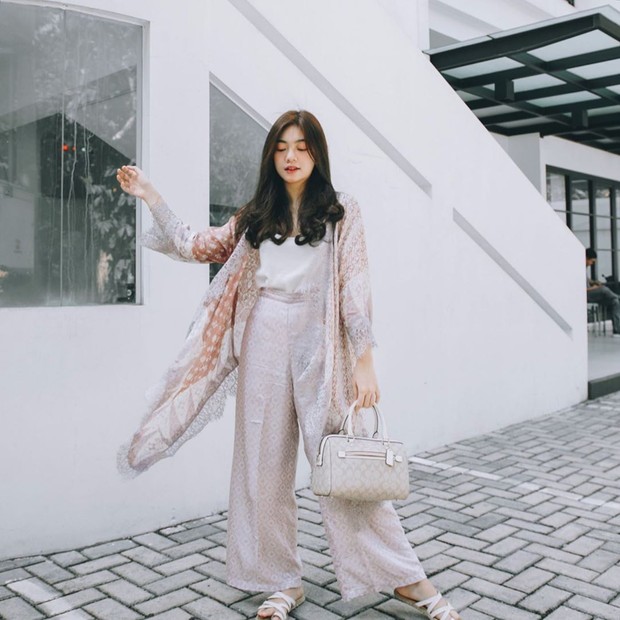 7 Inspirasi Mix Match Outer  untuk  Kondangan  ala Influencer