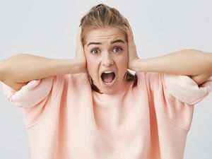 Hati-hati Terhadap Produk Anti Jerawat yang Bikin Perih