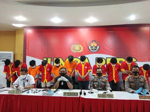 Panah Warga Tanpa Sebab, 17 Anggota Geng Motor di Makassar Ditangkap Panah Warga Tanpa Sebab, 17 Anggota Geng Motor di Makassar Ditangkap
