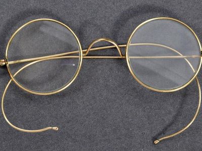 Ini Kacamata Mahatma Gandhi yang Bakal Dilelang Ratusan Juta
