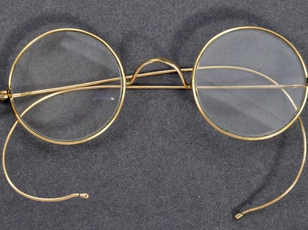 Ini Kacamata Mahatma Gandhi yang Bakal Dilelang Ratusan Juta