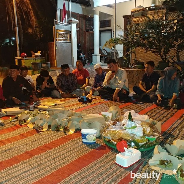 Malam tirakatan menyambut Kemerdekaan