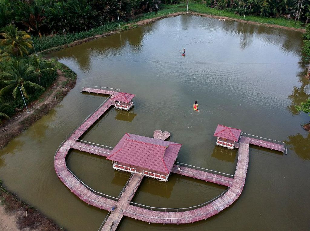 Mantap! Objek Wisata Ini Dibangun Pakai Dana Desa Mantap! Objek Wisata Ini Dibangun Pakai Dana Desa