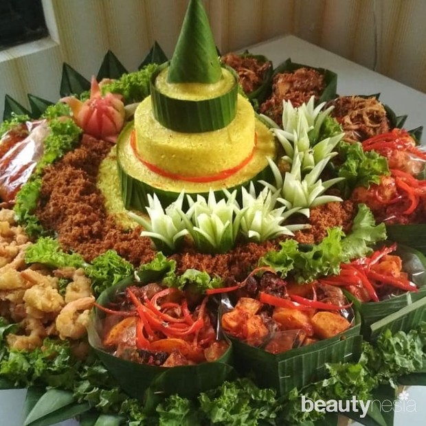 Nasi tumpeng untuk perayaan kemerdekaan