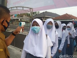 Terapkan Protokol Kesehatan, SMA di Kuningan Mulai Gelar KBM Tatap Muka