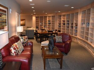 9 Foto Mewahnya Bungker Bintang 5 Tempat Crazy Rich Sembunyi dari Corona