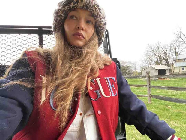 Foto Selfie Gigi Hadid