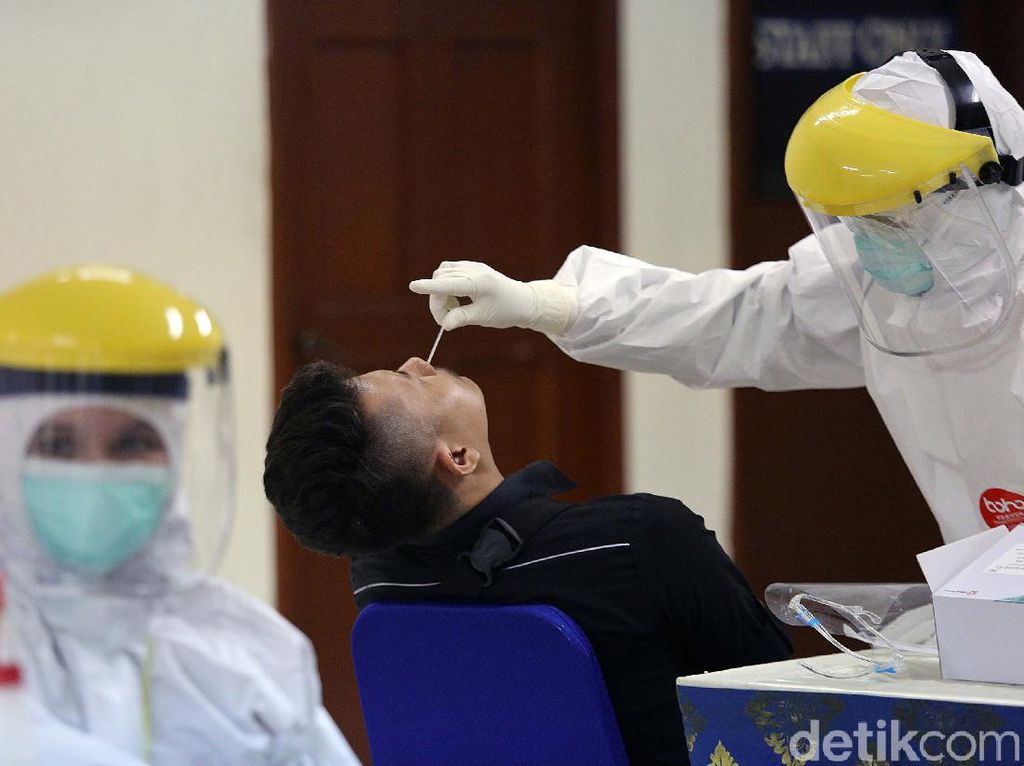 Gerindra Kritik PCR Syarat Terbang: Antigen Cukup, Sudah Vaksin Lengkap Gerindra Kritik PCR Syarat Terbang: Antigen Cukup, Sudah Vaksin Lengkap