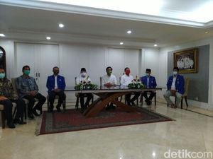 Usai Bertemu Airlangga, Gibran Sambangi Kediaman Zulkifli Hasan