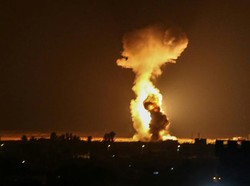 Israel Gempur Hamas di Jalur Gaza Usai Serangan Balon Api