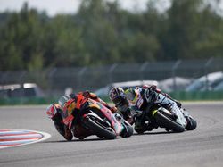 Zarco Vs Espargaro Panaskan Brno Lewat Insiden Ini