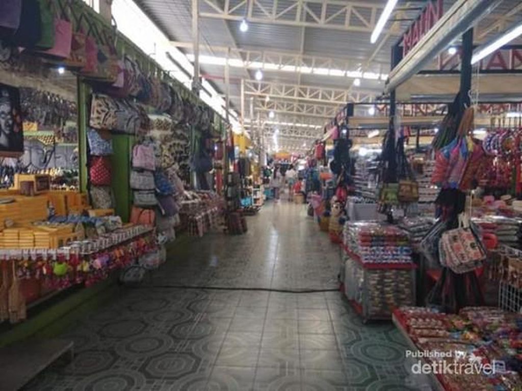 Malin Plaza, Wisata Belanja Murah di Phuket Malin Plaza, Wisata Belanja Murah di Phuket