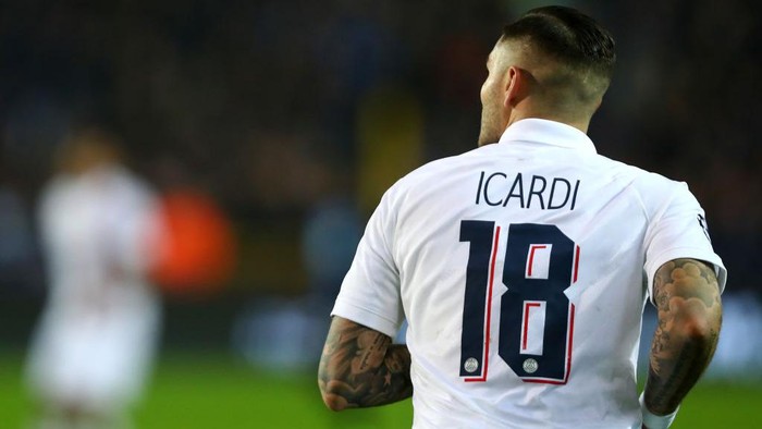 BRUGGE, BELGIUM - OCTOBER 22:  Mauro Icardi of PSG in action during the UEFA Champions League group A match between Club Brugge KV and Paris Saint-Germain at Jan Breydel Stadium on October 22, 2019 in Brugge, Belgium. (Photo by Dean Mouhtaropoulos/Getty Images)