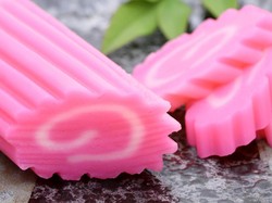 5 Fakta Unik Narutomaki yang Populer Sebagai Topping Ramen