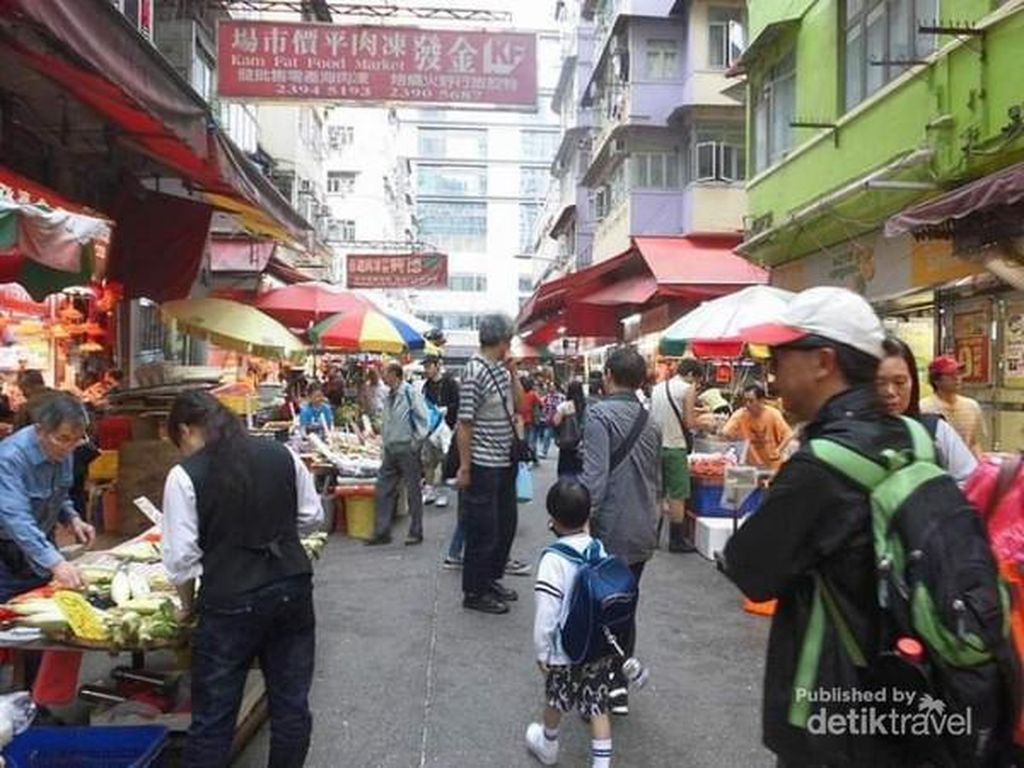 Mong Kok, Ladies Market dari Hong Kong Mong Kok, Ladies Market dari Hong Kong