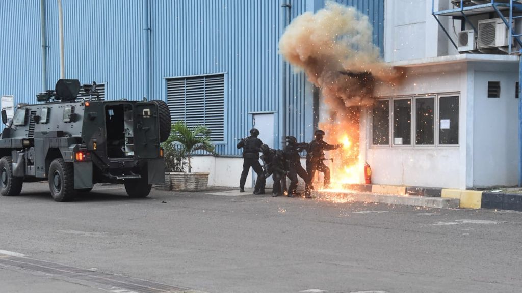 Komando Operasi Khusus TNI menggelar Latihan Penanggulangan Terorisme Tahun 2020 di PT Indonesia Power Provinsi Banten. Latihan ini melibatkan Satuan Penanggulangan Terorisme TNI (Satgultor TNI) terdiri dari Sat-81 Kopassus TNI AD, Denjaka TNI AL dan Satbravo-90 Paskhas TNI AU untuk menangani aksi terorisme.