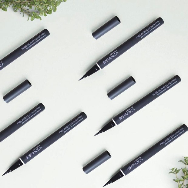 Eyeliner spidol Mineral Botanica